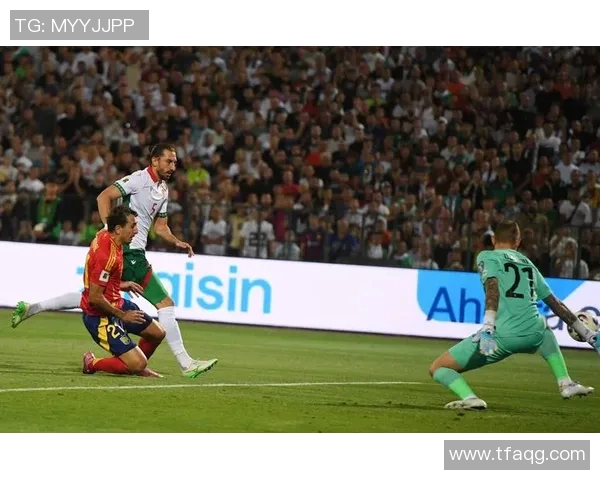 足球明星在世界杯赛场上的精彩瞬间与背后的故事分享